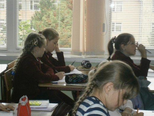 У Луцьку учнів вчать китайської. ФОТО